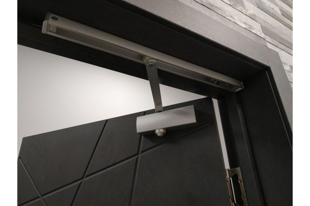 Доводчик двери – это механическое устройство, как устроен доводчик ...